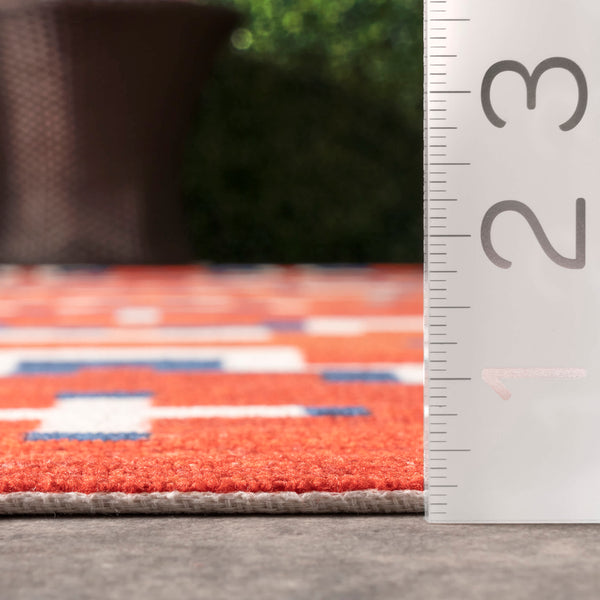 Nuloom Lani Aztec Indoor/Outdoor Area Rug Rust