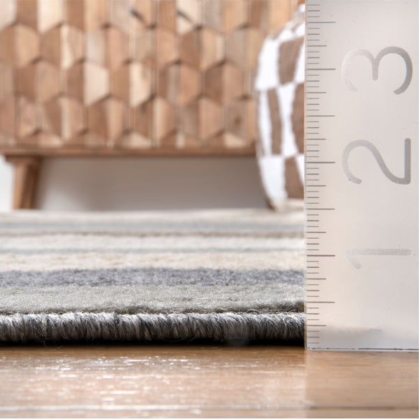 Nuloom Malani Bengal Striped Area Rug Beige