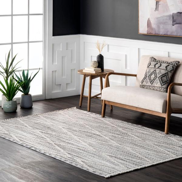 Nuloom Marcy Geometric Tasseled Area Rug Gray