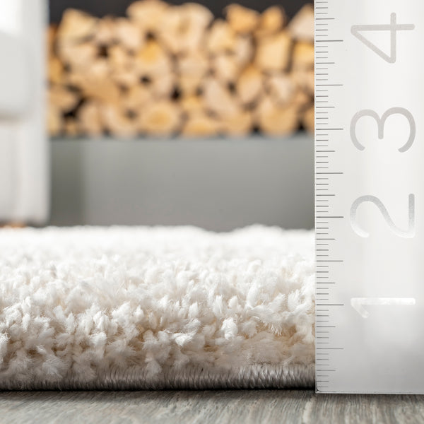 Nuloom Maureen Modern Shag Area Rug Beige