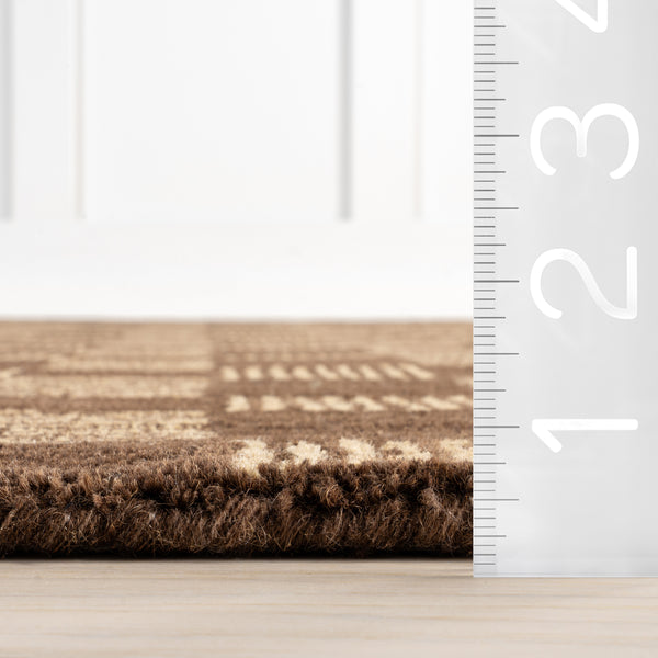 Nuloom Quince Checkered Wool Area Rug Brown