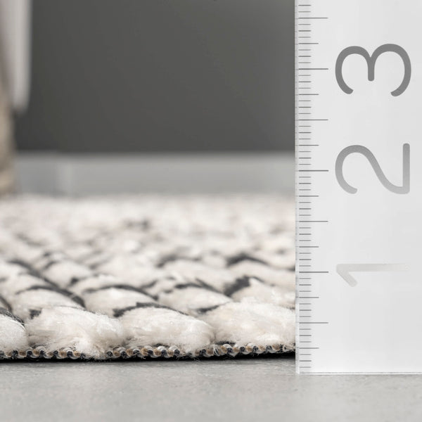 Nuloom Tatiana Double Diamond Area Rug Beige