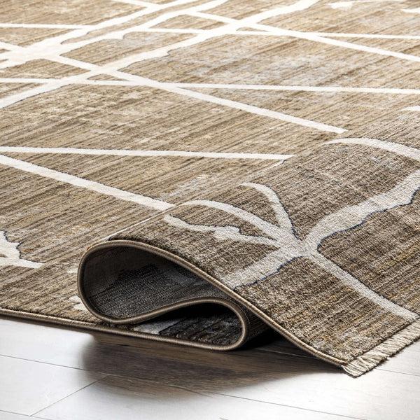 Nuloom Pippa Distressed Diamond Trellis Fringe Area Rug Beige