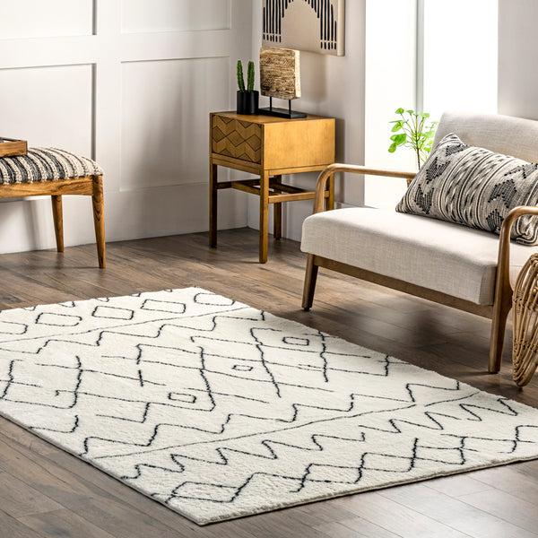 Nuloom Rae Abstract Stripes Machine Washable Shag Area Rug Black