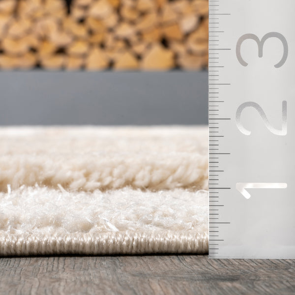 Nuloom Riana Geometric High/Low Shag Area Rug Beige