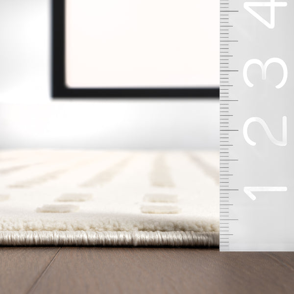 Nuloom Rowyn Geometric Machine Washable Area Rug Cream