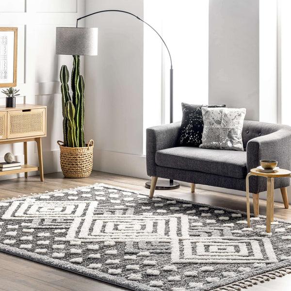 Nuloom Saveah High Low Soft Shaggy Moroccan Diamond Tassel Area Rug Gray