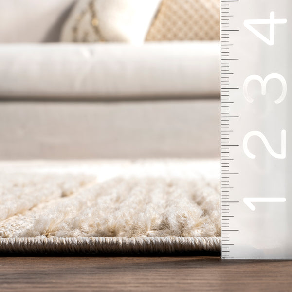 Nuloom Sherley Stacked Diamond Tassel Area Rug Beige