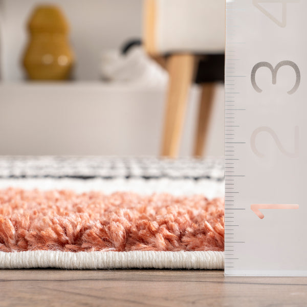 Nuloom Stefanie Abstract Shapes Tassel Area Rug Beige