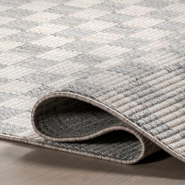 Nuloom Sunniva Casual Checkered Tasseled Area Rug Beige