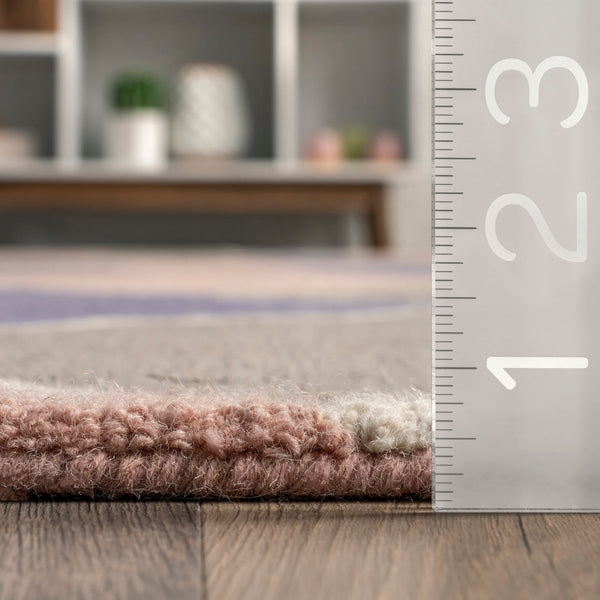 Nuloom Susana Wool Abstract Geometric Area Rug Light Pink