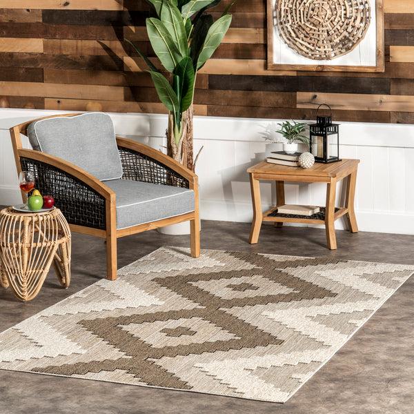 Nuloom Teisha Tribal Diamond Indoor/Outdoor Area Rug Beige