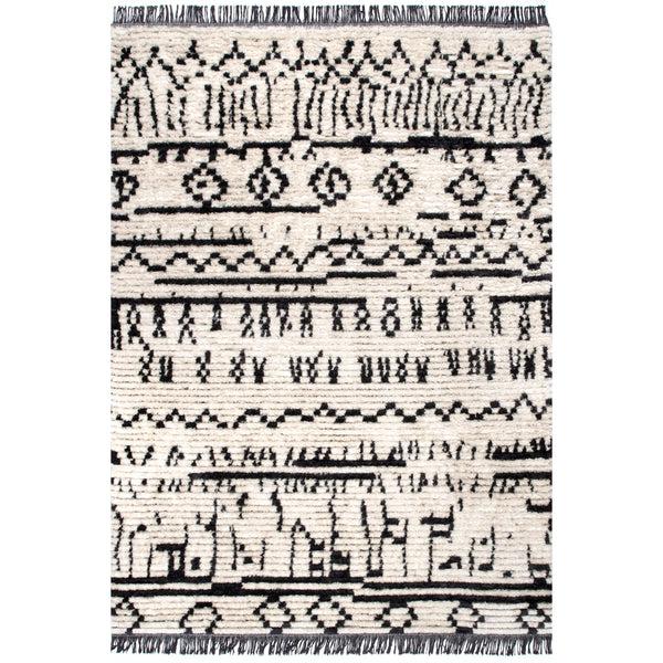 nuloom Tessa Tribal Soft Shag Fringe Area Rug Beige