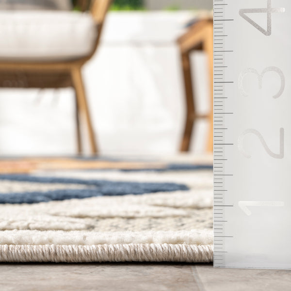 Nuloom Valen Raised Geometric Indoor/Outdoor Area Rug Blue