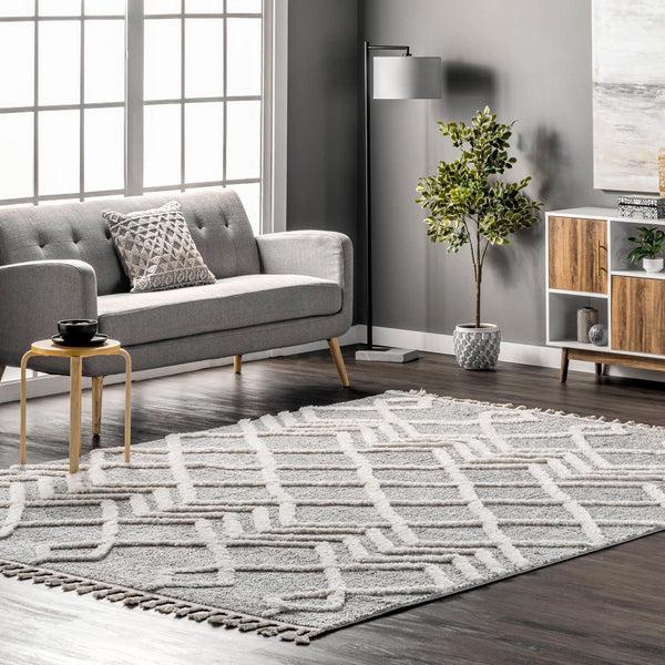 Nuloom Wylde High Low Soft Shaggy Diamond Moroccan Tassel Area Rug Gray